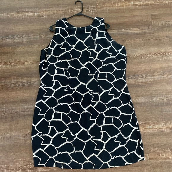 2 piece set - Picture 3 of 5